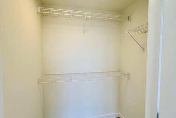 607-27218 Aldergrove Town Centre Drive, Langley - Photo 1