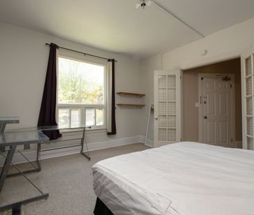 Student Housing - Photo 2