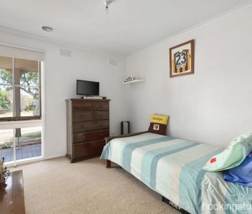 Eye Catching Family Home - Photo 4