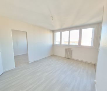 T2 refait à neuf – Belle vue sur le Cher - Photo 3