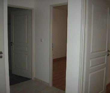 Location Appartement 3 pièces 72m² CHALON SUR SAONE 71100 - Photo 5