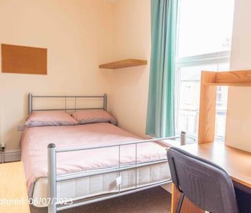 18 Siward Street - Photo 3