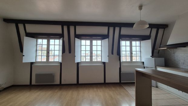 Location Appartement 1 pièce 31m² BAYONNE 64100 - Photo 1