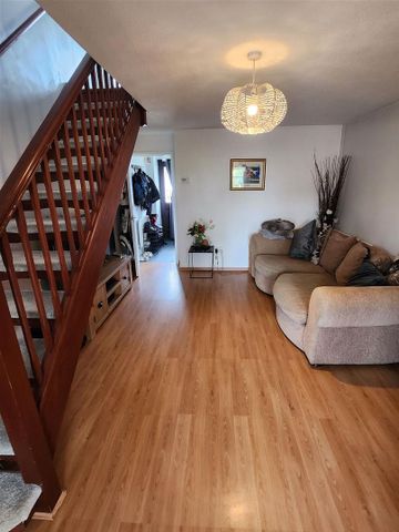 Harrison Close, Newnham - Photo 5