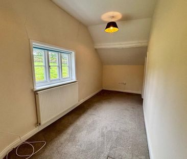 Winsford, Darnhall - Photo 5