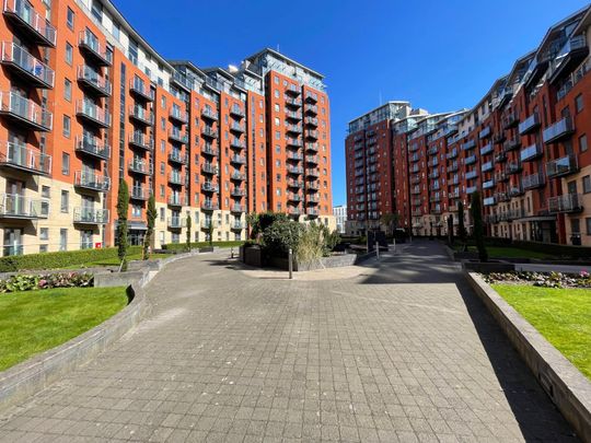 2 bedroom apartment to rent - Photo 1