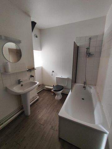 Location Appartement 2 pièces 31m² POITIERS 86000 - Photo 4