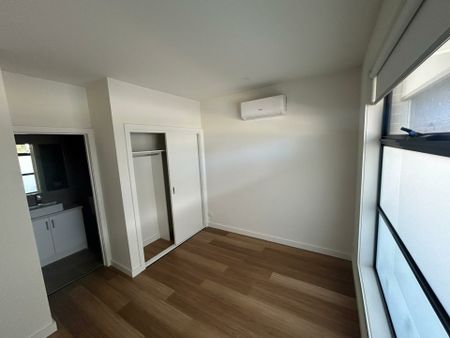 19 Tribute Road, Craigieburn VIC, Belconnen - Photo 4