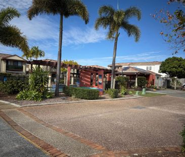 3 bedroom townhouse at a comfort, functionality and unbeatable Vars... - Photo 3