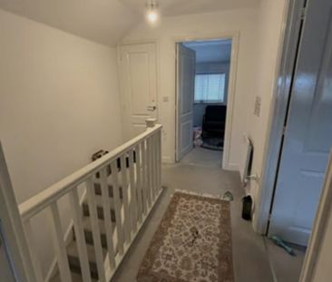 2 bedroom end of terrace house to rent - Photo 4