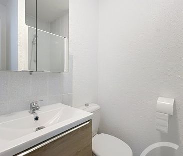 Location Appartement 1 pièce 18m² CLERMONT FERRAND 63000 - Photo 2