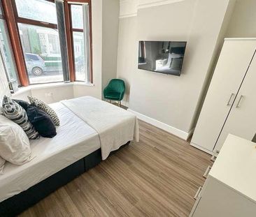 Clapham Road, L4 - Photo 3