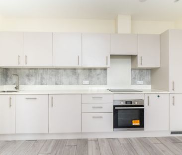 2 bedroom flat to rent, - Photo 3