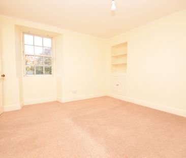 Spittalfield - Photo 3