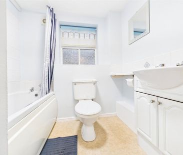 2 bedroom apartment to rent - Photo 6