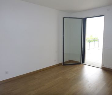 Location Appartement 2 pièces 49m² - Photo 3