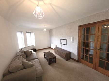 1 bedroom flat to rent - Photo 3