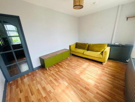 18 Meyrick Park, Belfast, BT14 6PD - Photo 2