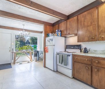 For Lease - 67 St Margarets Road, Hamilton, Ontario - Photo 6