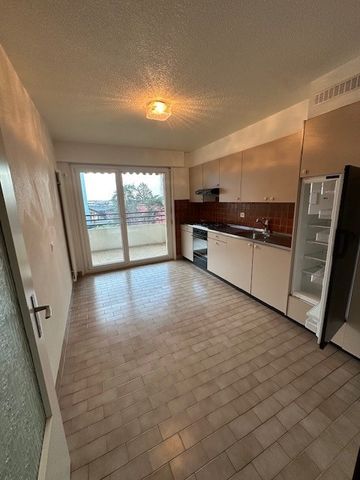 Location courte durée – 4 pièces au 3ème étage - Foto 3