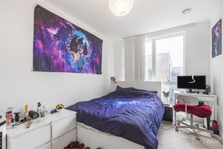 Lamington Heights, 8 Madeira Street, London - Photo 5