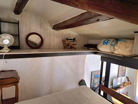 Studio de 28.43 m² avec mezzanine dans le centre-ville de La Ciotat, - Photo 5