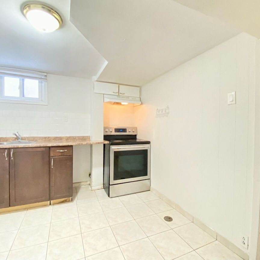 For Lease - 82 Silvio Avenue Unit# Lower, Toronto, Ontario - Photo 1