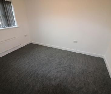 3 bedroom end of terrace house to rent - Photo 6