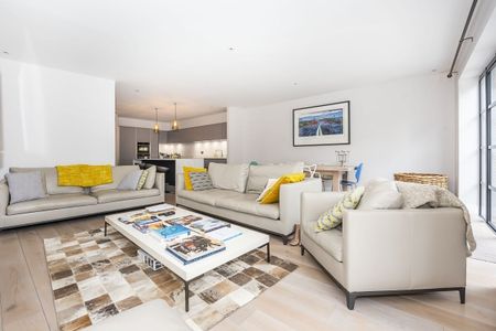 3 bedroom detached house to rent - Photo 3