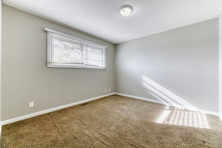 4135 Marbank Drive Northeast, Calgary - Photo 2