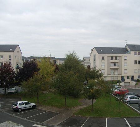 studio avec balcon - en face memorial , - Photo 2