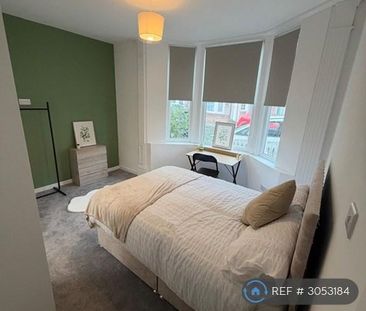 1 bedroom in a house share to rent - Photo 3