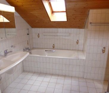 Geräumige 6-Zimmer-Wohnung mit Balkon und schöner Aussicht in Kerzers - Photo 4