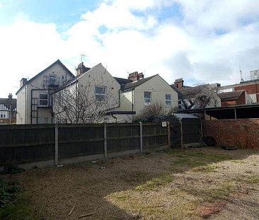 Cobbold Road, Felixstowe, IP11 - Photo 6