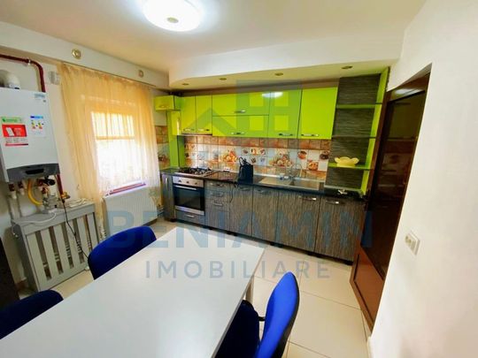 Apartament 2 camere parter Rovine cu centrala langa pizza... - Fotografie 1