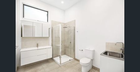 RENOVATED 2 BEDROOM HOME IN BRUNSWICK - Photo 4