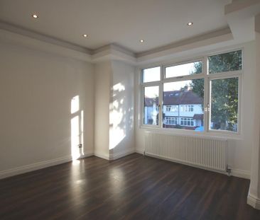 3 bedroom maisonette to rent - Photo 2