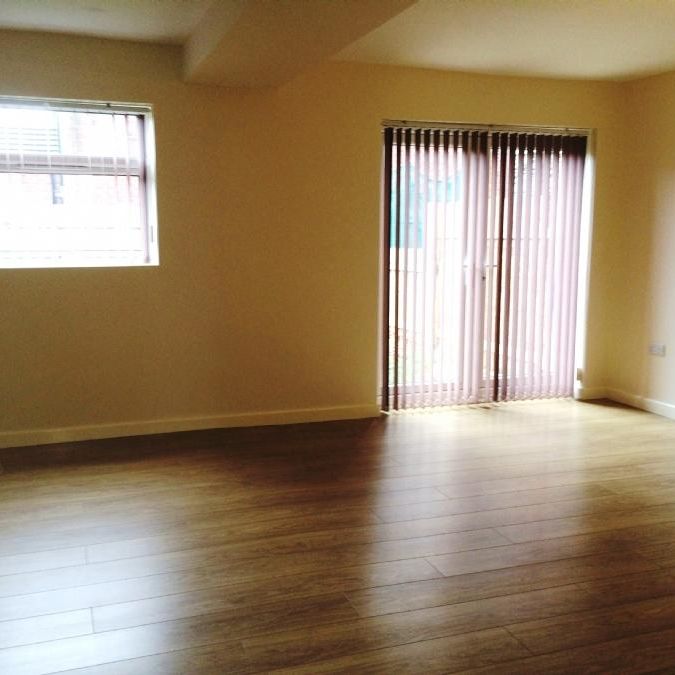 3 bedroom terraced house to rent - Photo 1