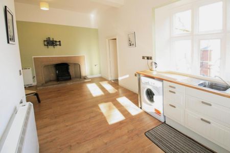 1 bedroom flat to rent - Photo 2