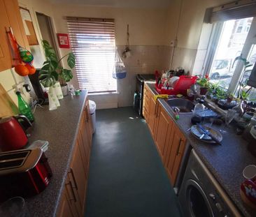 2 bedroom house to rent - Photo 3