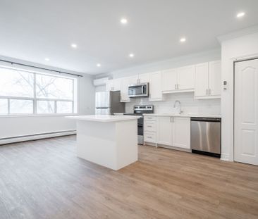 For Lease - 112 St. Joseph's Drive Unit# 307, Hamilton, Ontario - Photo 4