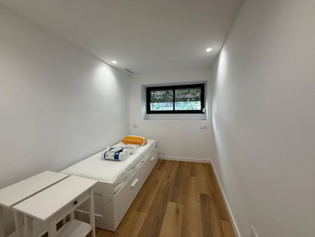 3 room luxury Flat for rent in Valencia - Photo 3