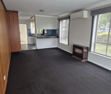 ADDISON REAL ESTATE - Photo 2