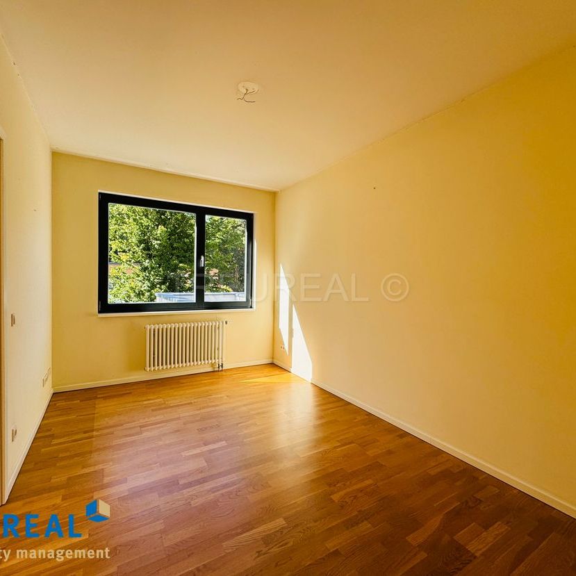 ***2 Monate Mietfrei*** Wannsee* Einbauküche* 2-Bäder* sehr helle Zimmer* Waldnähe* sehr ruhig* - Photo 1