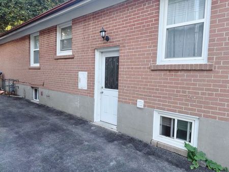 For Lease - 56 Corby Crescent Unit# Lower, Brampton, Ontario - Photo 4