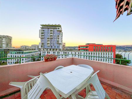 Location Appartement 2 pièces Meublé 44m² NICE 06200 - Photo 2