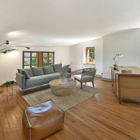 DORNOT - MAISON MEUBLEE 4 CHAMBRES - JARDIN - GARAGE - Photo 1