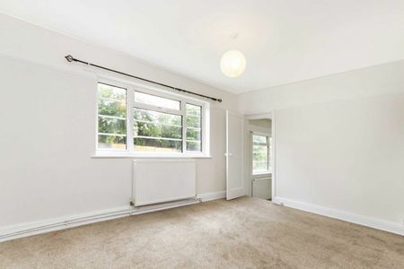 Churchview Road, TW2, London - Photo 5