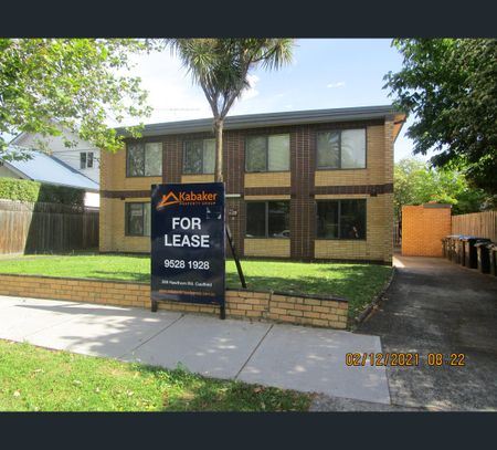 2/25 Moama Road, Malvern East, Vic 3145 - Photo 3