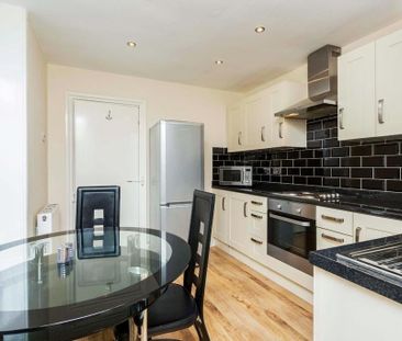 1 bedroom barn conversion to rent - Photo 1